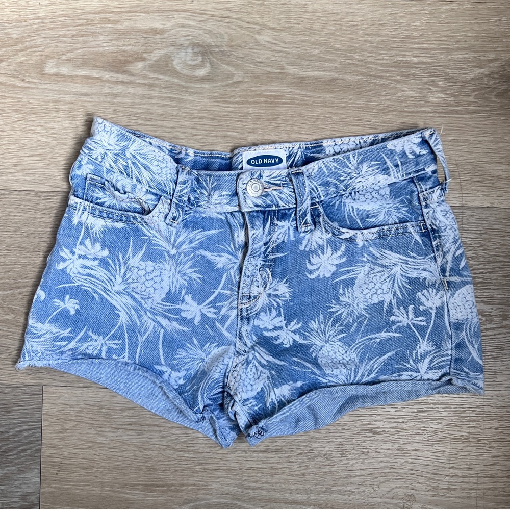 Old Navy girls denim cut off shorts with pineapple and palm tree print size 12
